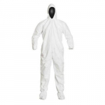 IsoClean Coverall, Serged, Elastic Hood, Boots, 2XL_noscript