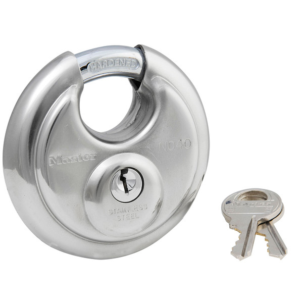 Master Lock 40dpf, No. 40 Discus Padlock With Shrouded Shackle
